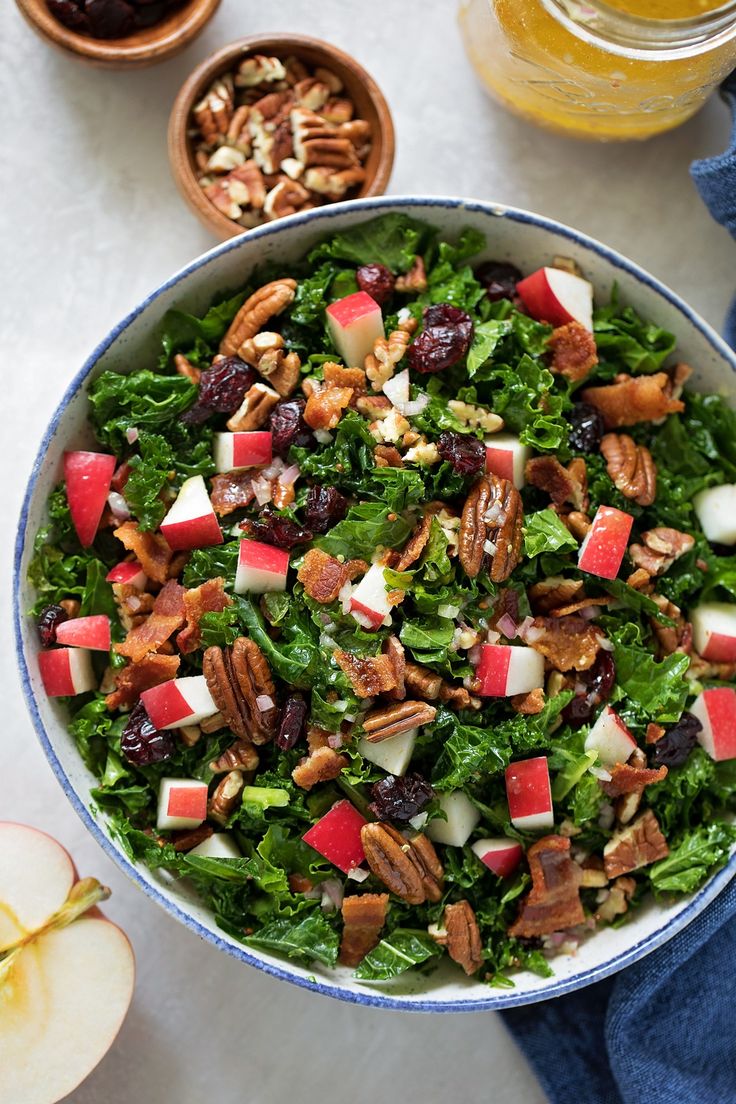 Kale and Pecan Salad